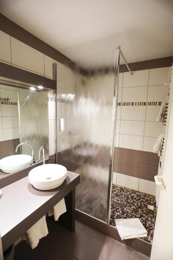 Logis Le Bourguignon Otel Bèze Dış mekan fotoğraf