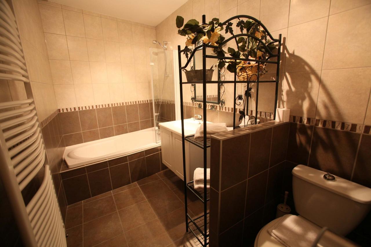 Logis Le Bourguignon Otel Bèze Dış mekan fotoğraf